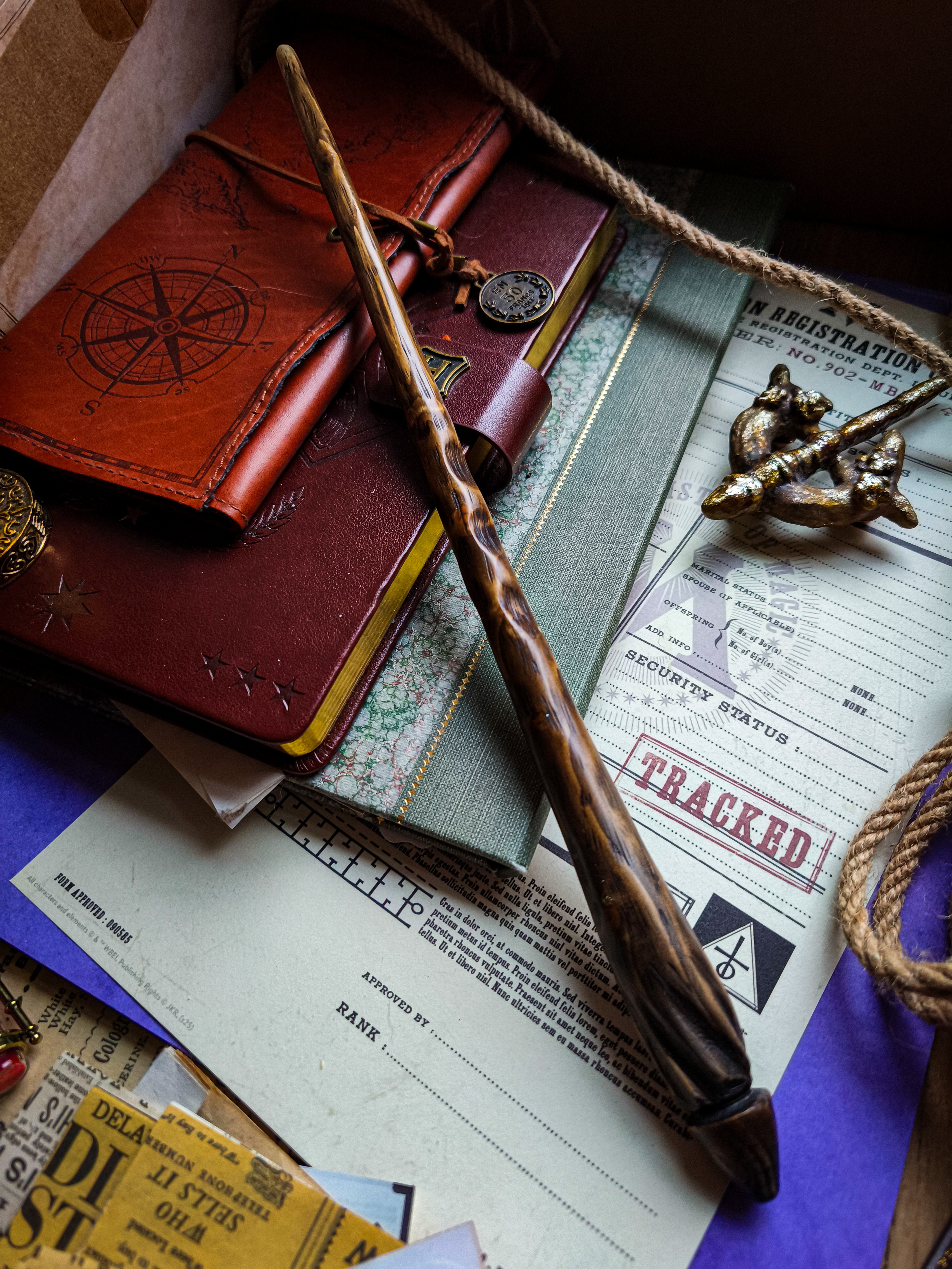 Różdżka Bartemiusza ze świerku i bursztynowym rdzeniem o długości 12 i 1/5 cala